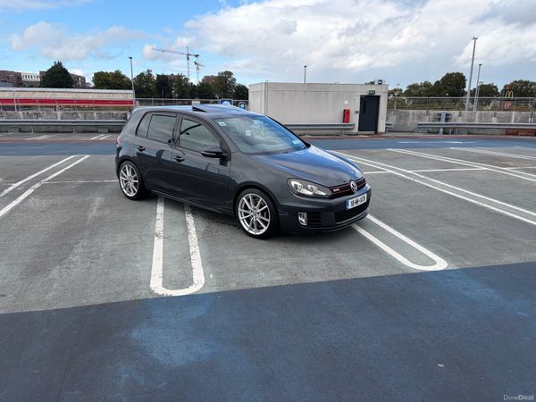 Volkswagen Golf Hatchback, Petrol, 2010, Grey