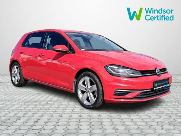 Volkswagen Golf Hatchback, Petrol, 2018, Red