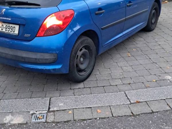 Peugeot 207 Hatchback, Petrol, 2009, Blue