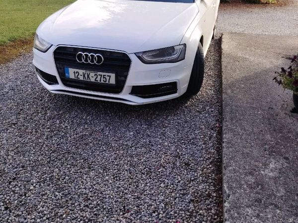 Audi A4 Saloon, Diesel, 2012, White