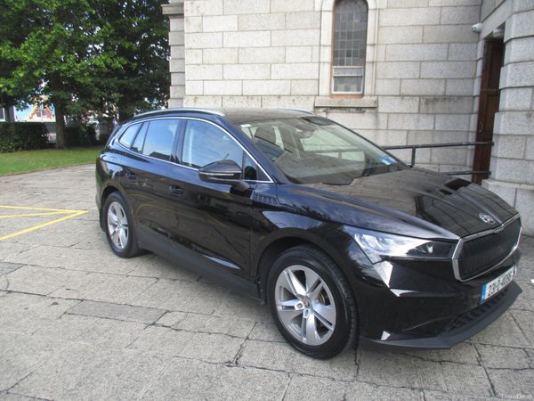Skoda Enyaq Estate/Jeep, Electric, 2023, Black