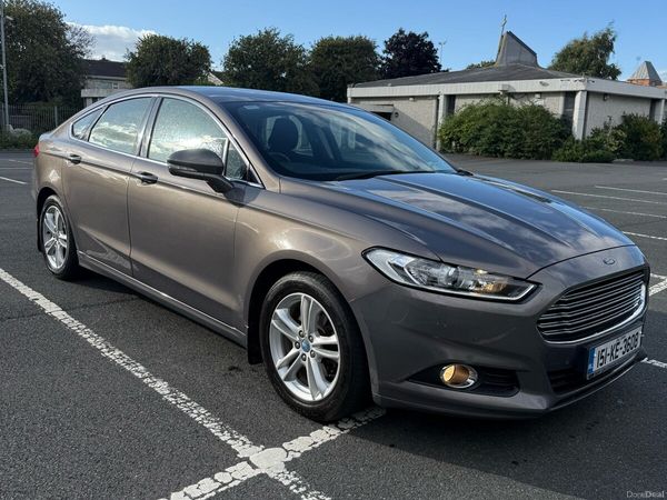 Ford Mondeo Hatchback, Diesel, 2015, Brown