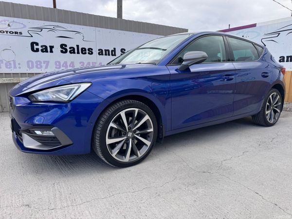 SEAT Leon Estate, Petrol Plug-in Hybrid, 2021, Blue