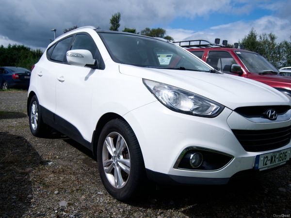 Hyundai ix35 SUV, Diesel, 2012, White