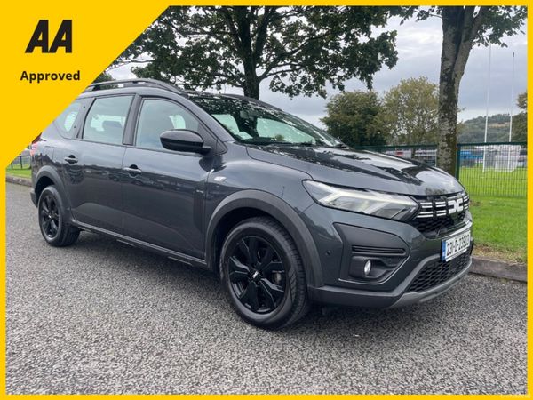 Dacia Jogger MPV, Petrol, 2023, Grey