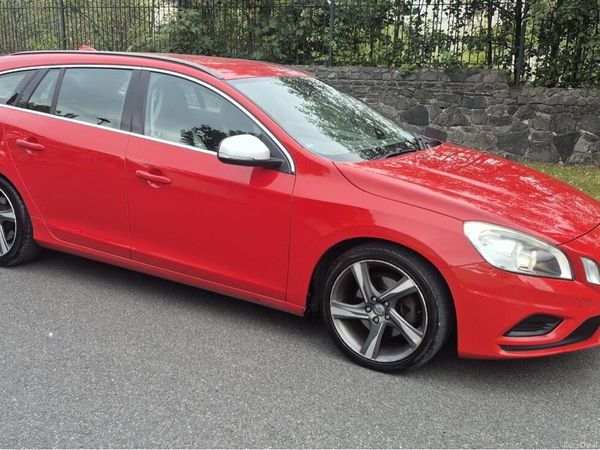 Volvo V60 Estate, Diesel, 2012, Red
