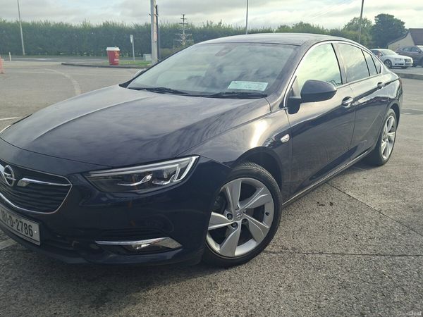 Opel Insignia Hatchback, Diesel, 2018, Blue