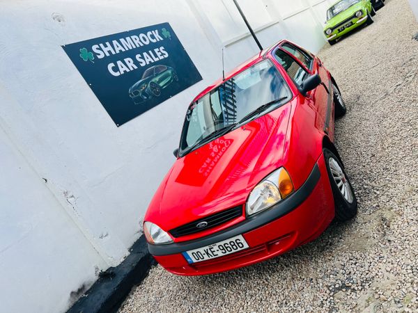 Ford Fiesta Hatchback, Petrol, 2000, Red