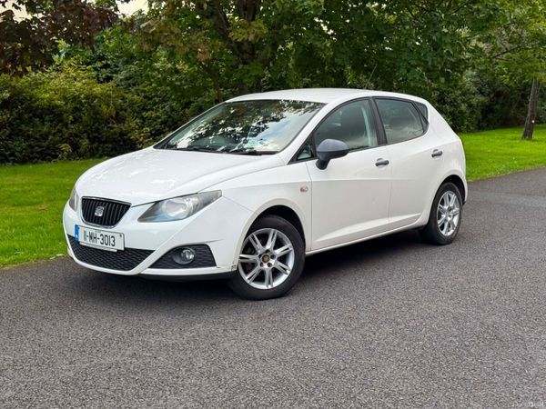 SEAT Ibiza MPV, Petrol, 2011, White