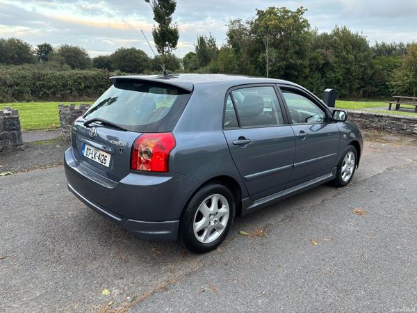 Toyota Corolla Hatchback, Petrol, 2007, Grey