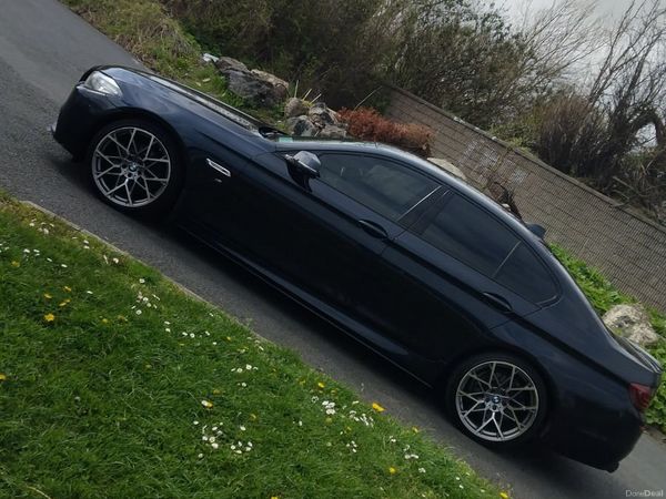 BMW 5-Series Saloon, Diesel, 2015, Black