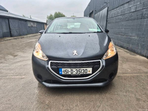Peugeot 208 Hatchback, Diesel, 2015, Grey