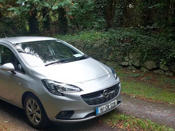 Opel Corsa Hatchback, Petrol, 2016, Silver