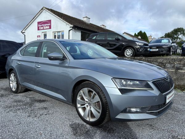 Skoda Superb Hatchback, Diesel, 2017, Grey