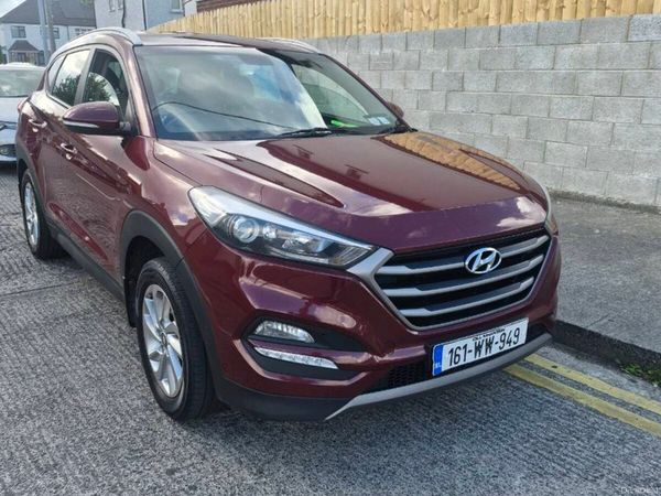 Hyundai Tucson SUV, Diesel, 2016, Red