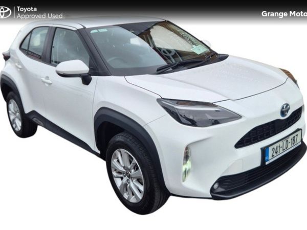Toyota Yaris Cross Hatchback, Petrol Hybrid, 2024, White