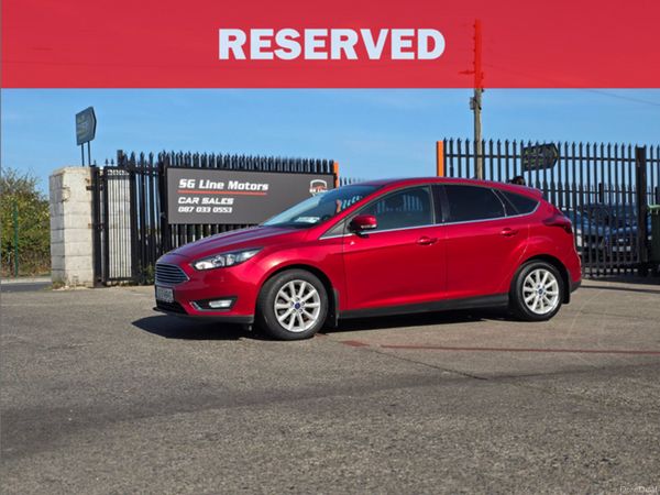 Ford Focus Hatchback, Diesel, 2016, Red