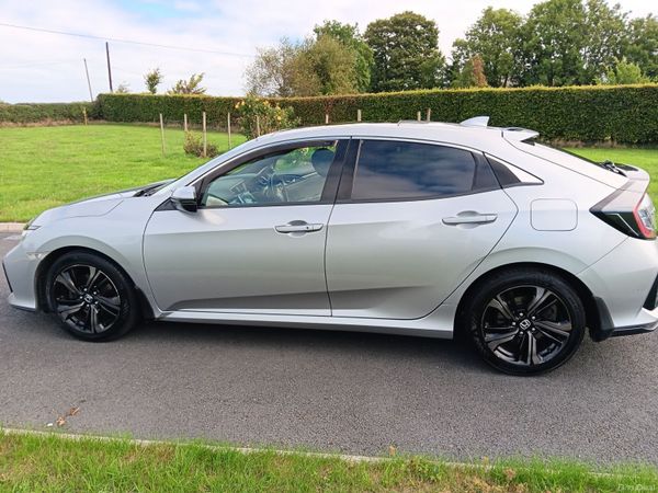 Honda Civic Hatchback, Diesel, 2020, Grey