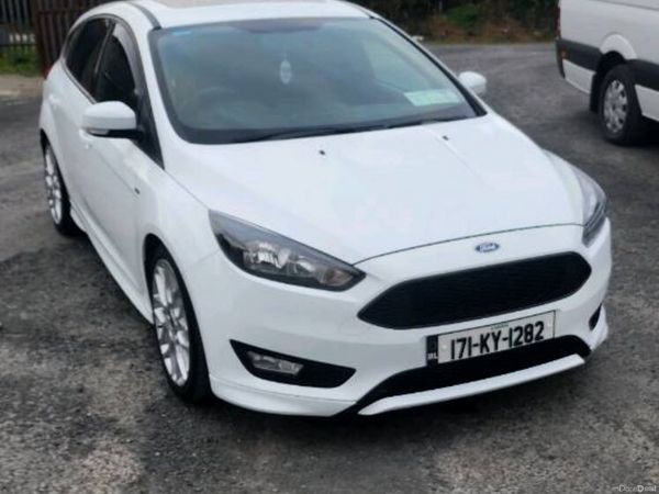 Ford Focus Hatchback, Diesel, 2017, White