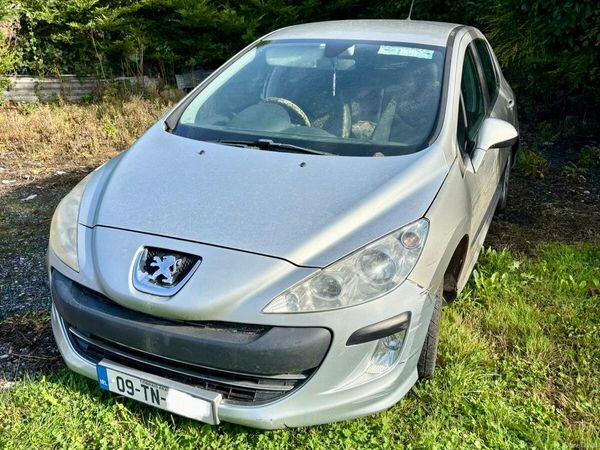 Peugeot 308 Hatchback, Diesel, 2009, Grey