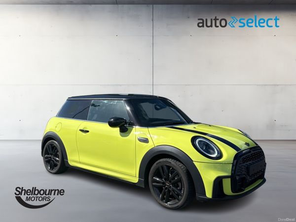 Mini Cooper Hatchback, Petrol, 2023, 
