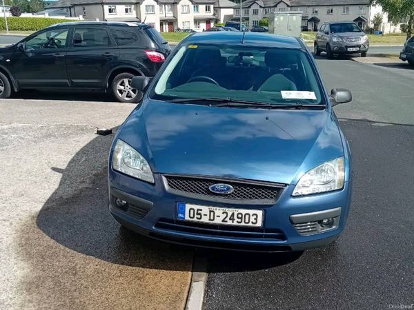 Ford Focus Hatchback, Petrol, 2005, Blue