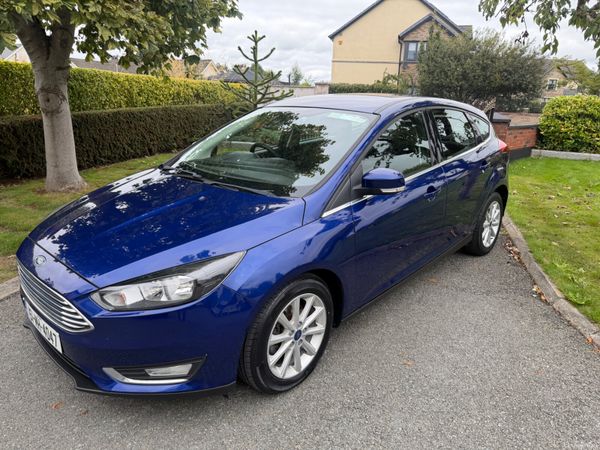 Ford Focus Hatchback, Diesel, 2015, Blue