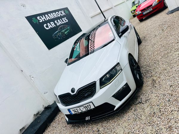 Skoda Octavia Hatchback, Diesel, 2014, White