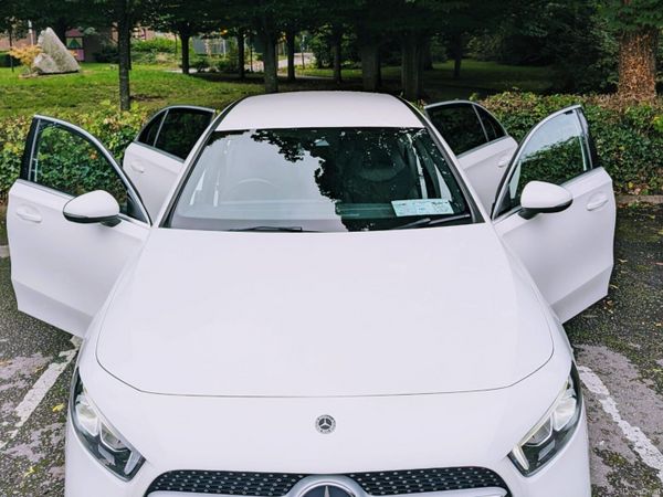 Mercedes-Benz A-Class Hatchback, Petrol, 2019, White