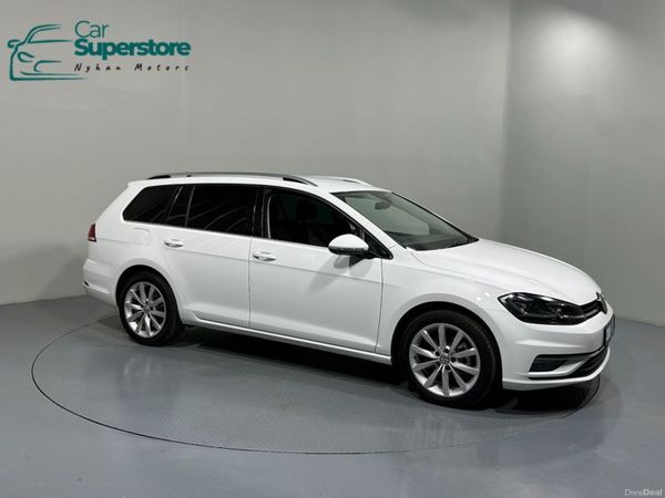 Volkswagen Golf Estate, Petrol, 2019, White