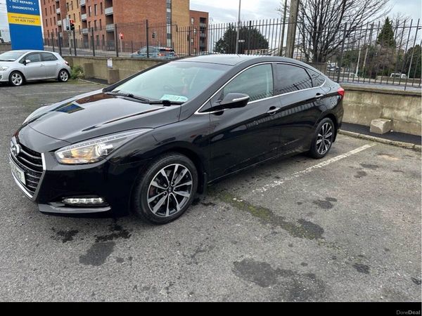 Hyundai i40 Saloon, Diesel, 2017, Black