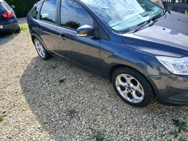 Ford Focus Hatchback, Diesel, 2011, Grey