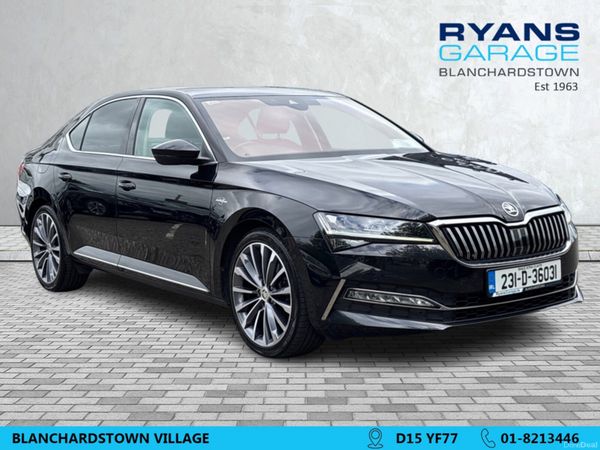 Skoda Superb Hatchback, Diesel, 2023, Black