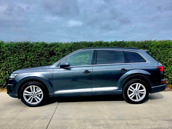 Audi Q7 SUV, Diesel, 2015, Grey