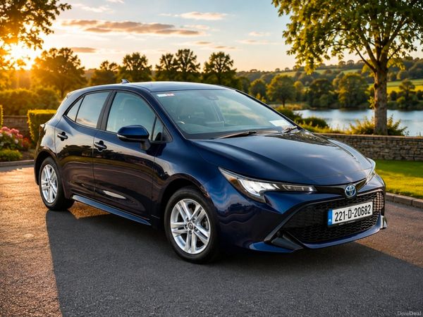 Toyota Corolla Hatchback, Petrol Hybrid, 2022, Blue