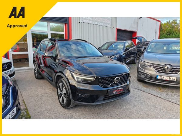 Volvo XC40 SUV, Petrol Plug-in Hybrid, 2022, Black