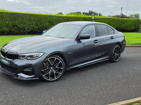 BMW 3-Series Saloon, Petrol Hybrid, 2022, Grey