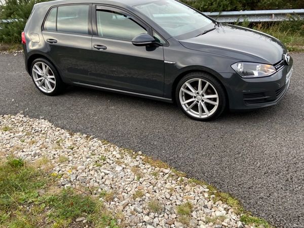 Volkswagen Golf Hatchback, Diesel, 2016, Grey