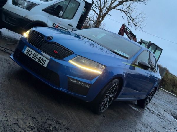 Skoda Octavia Hatchback, Diesel, 2014, Blue