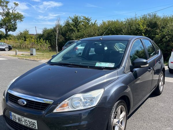 Ford Focus Hatchback, Diesel, 2009, Grey