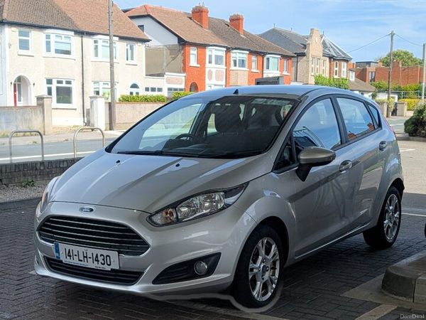 Ford Fiesta Hatchback, Diesel, 2014, Silver