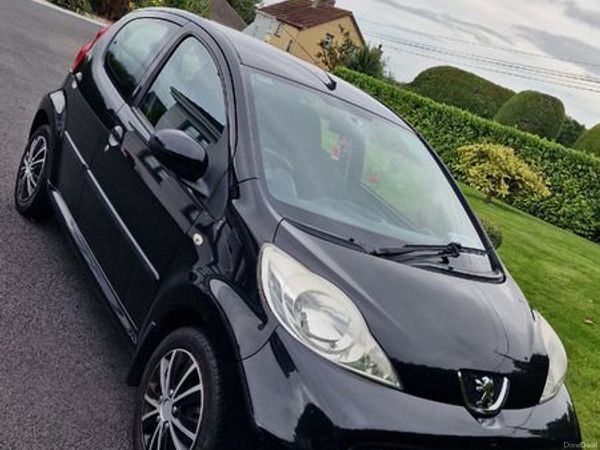 Peugeot 107 Hatchback, Petrol, 2011, Black