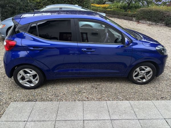 Hyundai i10 Hatchback, Petrol, 2023, Blue
