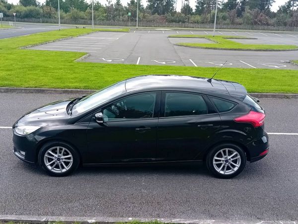 Ford Focus Hatchback, Diesel, 2015, Black