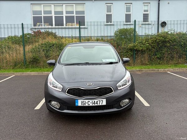 Kia Ceed Hatchback, Diesel, 2015, Silver