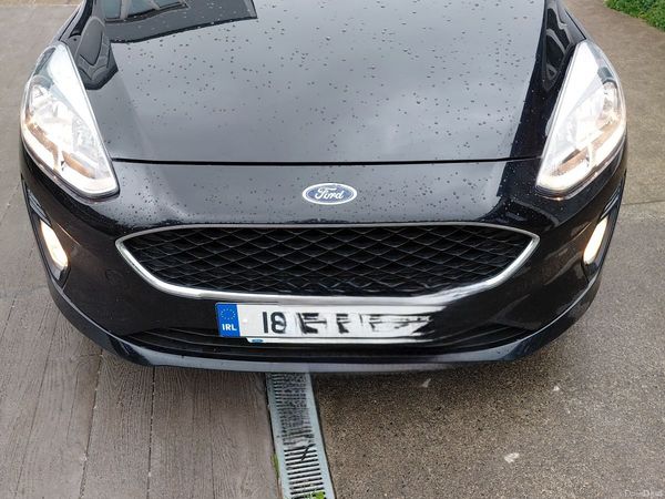 Ford Fiesta Hatchback, Diesel, 2018, Black