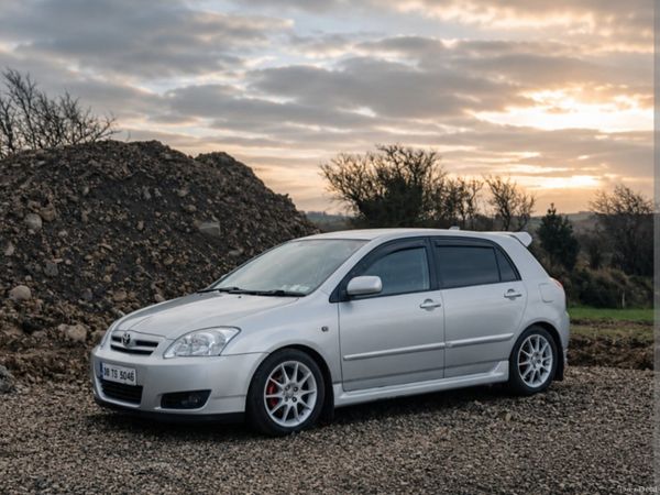 Toyota Corolla Saloon, Petrol, 2006, Silver