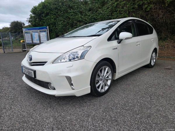 Toyota Prius Hatchback, Petrol Hybrid, 2012, White