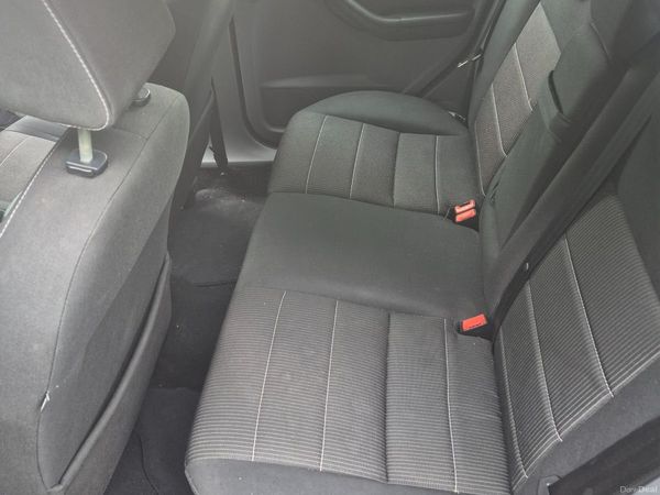 Ford Focus Hatchback, Diesel, 2011, Grey