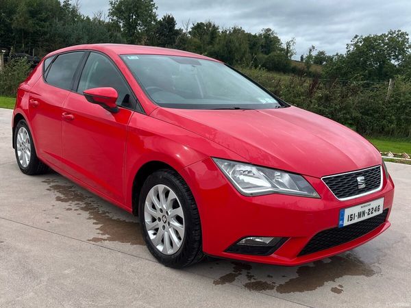 SEAT Leon Hatchback, Diesel, 2015, Red
